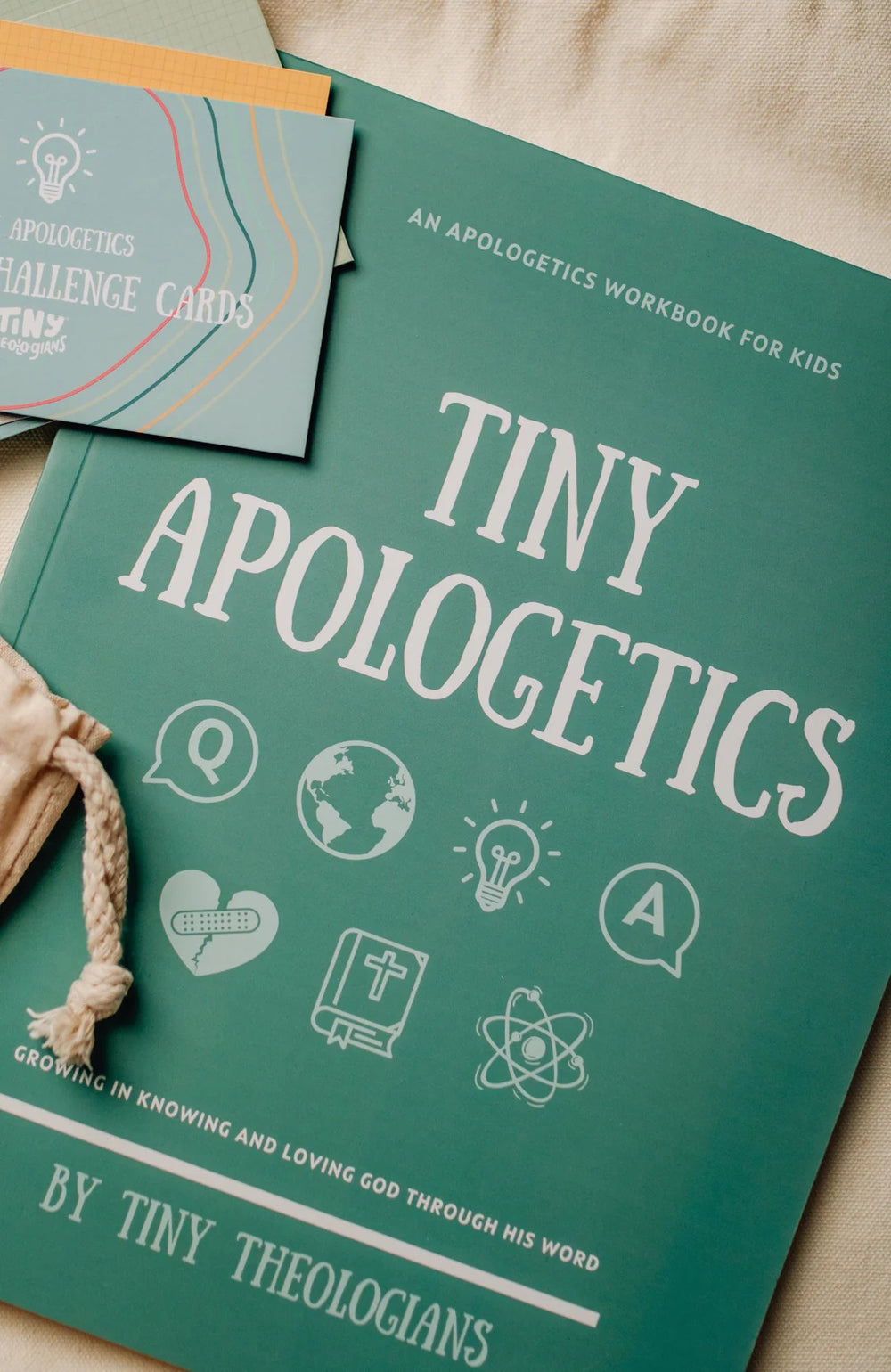 tt-tinyapolo-tiny-apologetics-workbook-tiny-theologians1